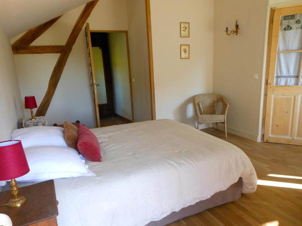 Auberge de la Tuilerie Surgy Habitación foto